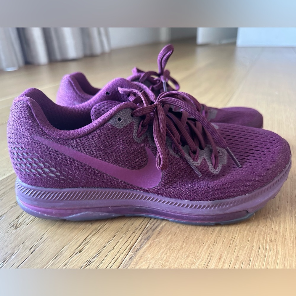 Nike women’s shoes - maroon